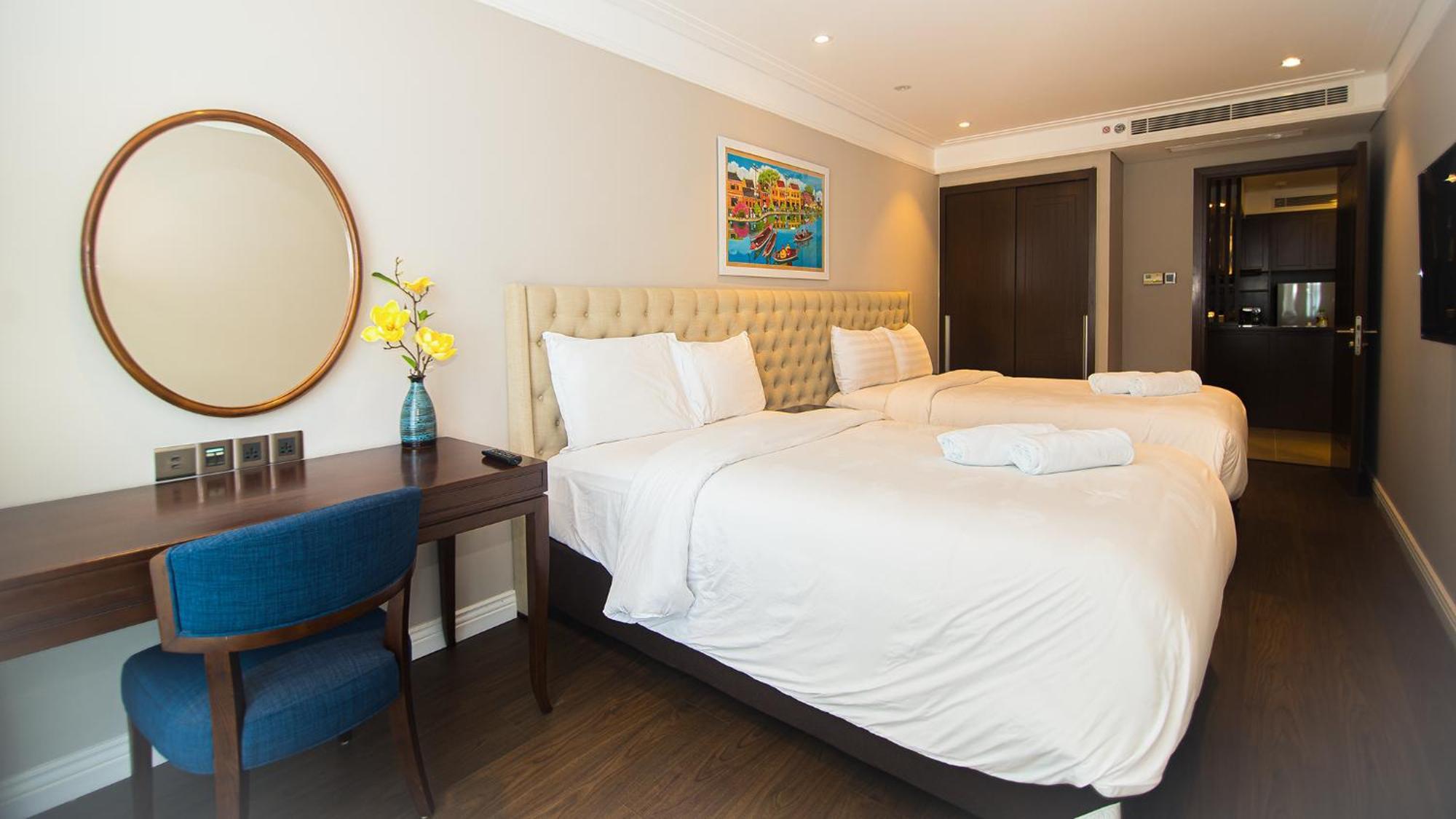 Luxury Apt Opposite Mykhe Beach Da Nang Exterior foto